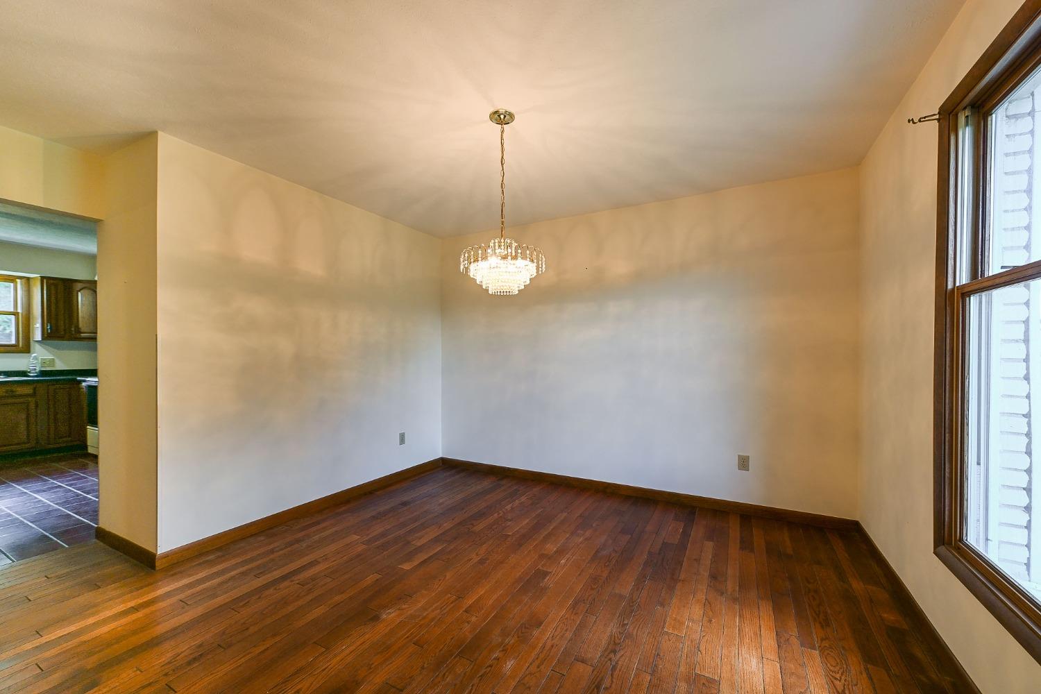 3607 Blue Goose Road Lawrenceburg, IN 47025 - Photo 10 of 48 Dining Room