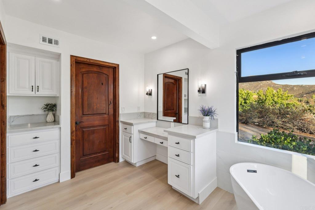 2865 Via Dieguenos Alpine, CA 91901 - Photo 39 of 75