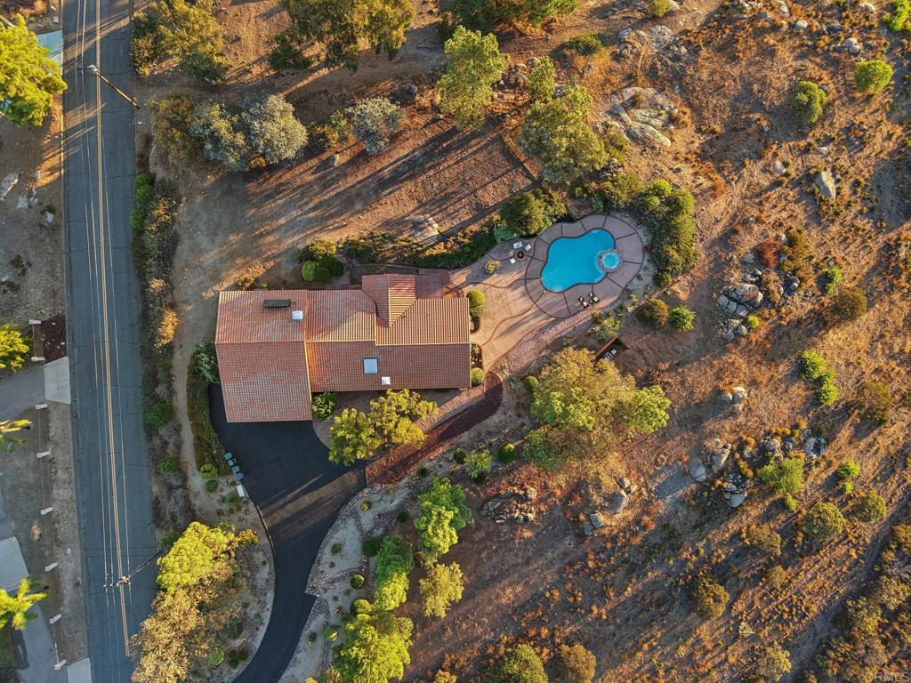 2865 Via Dieguenos Alpine, CA 91901 - Photo 63 of 75