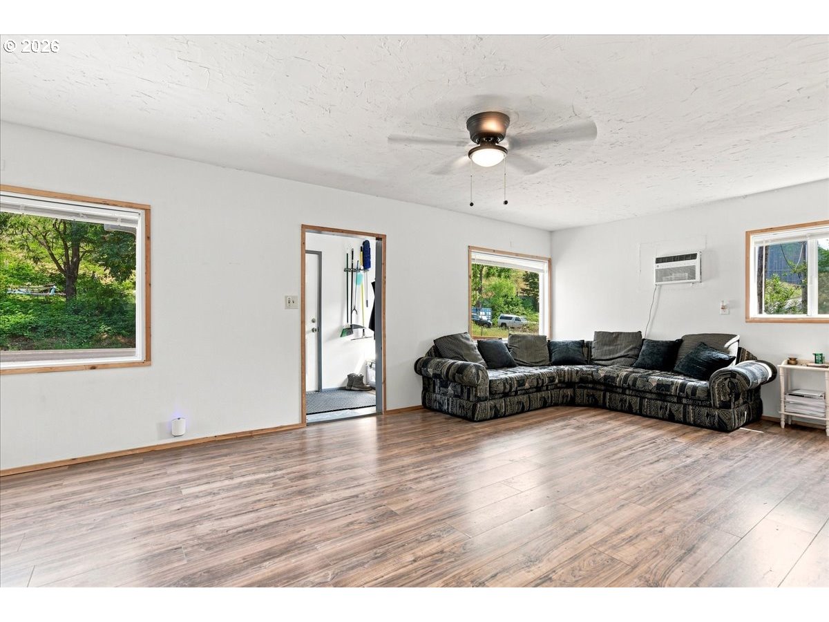 8525 Lewis River Road Ariel, WA 98603 - Photo 17 of 25 Living Room