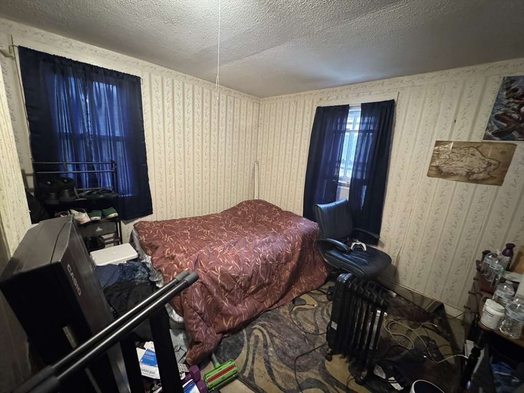 163 Bridge Street Gardner, MA 01440 - Photo 18 of 40