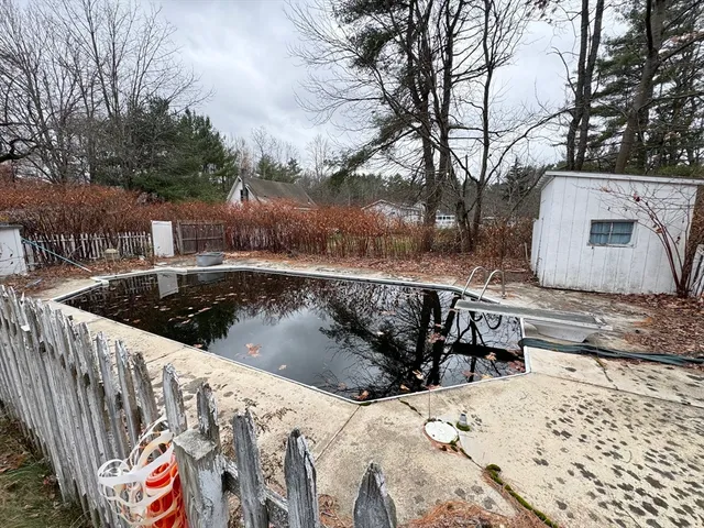 $219,900 | 163 Bridge Street, Gardner, MA 01440