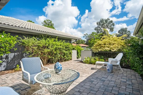 $550,000 | 1423 Southwest Troon Circle, Palm City, FL 34990