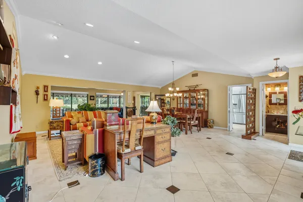 $550,000 | 1423 Southwest Troon Circle, Palm City, FL 34990