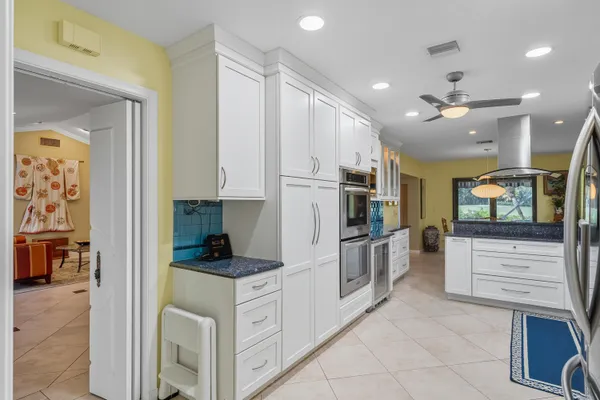 $550,000 | 1423 Southwest Troon Circle, Palm City, FL 34990