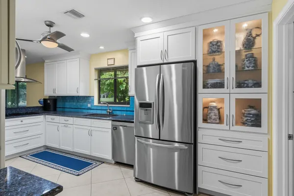 $550,000 | 1423 Southwest Troon Circle, Palm City, FL 34990