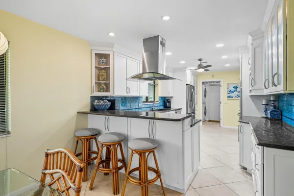 $550,000 | 1423 Southwest Troon Circle, Palm City, FL 34990