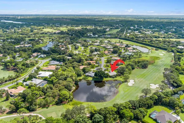 $550,000 | 1423 Southwest Troon Circle, Palm City, FL 34990