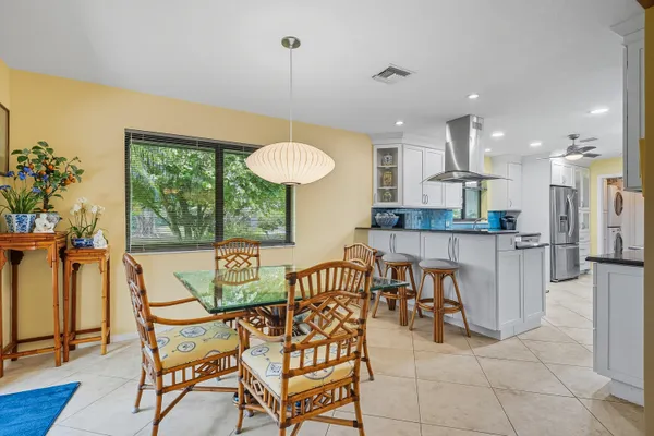 $550,000 | 1423 Southwest Troon Circle, Palm City, FL 34990