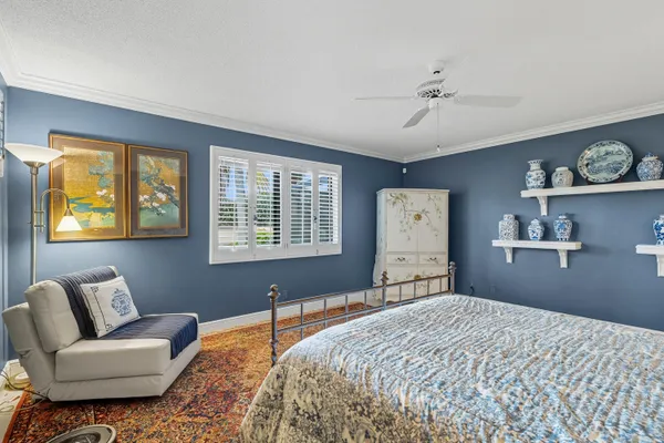 $550,000 | 1423 Southwest Troon Circle, Palm City, FL 34990