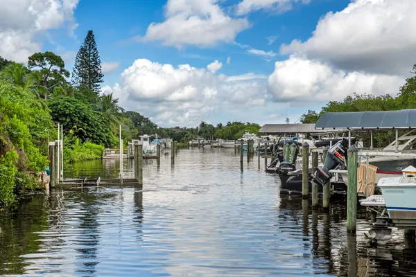 $550,000 | 1423 Southwest Troon Circle, Palm City, FL 34990