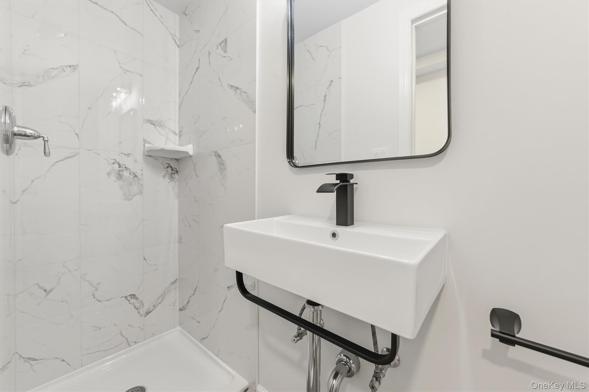 3146 Cedar Road Yorktown Heights, NY 10598 - Photo 33 of 43 Lower Level Full Bathroom
