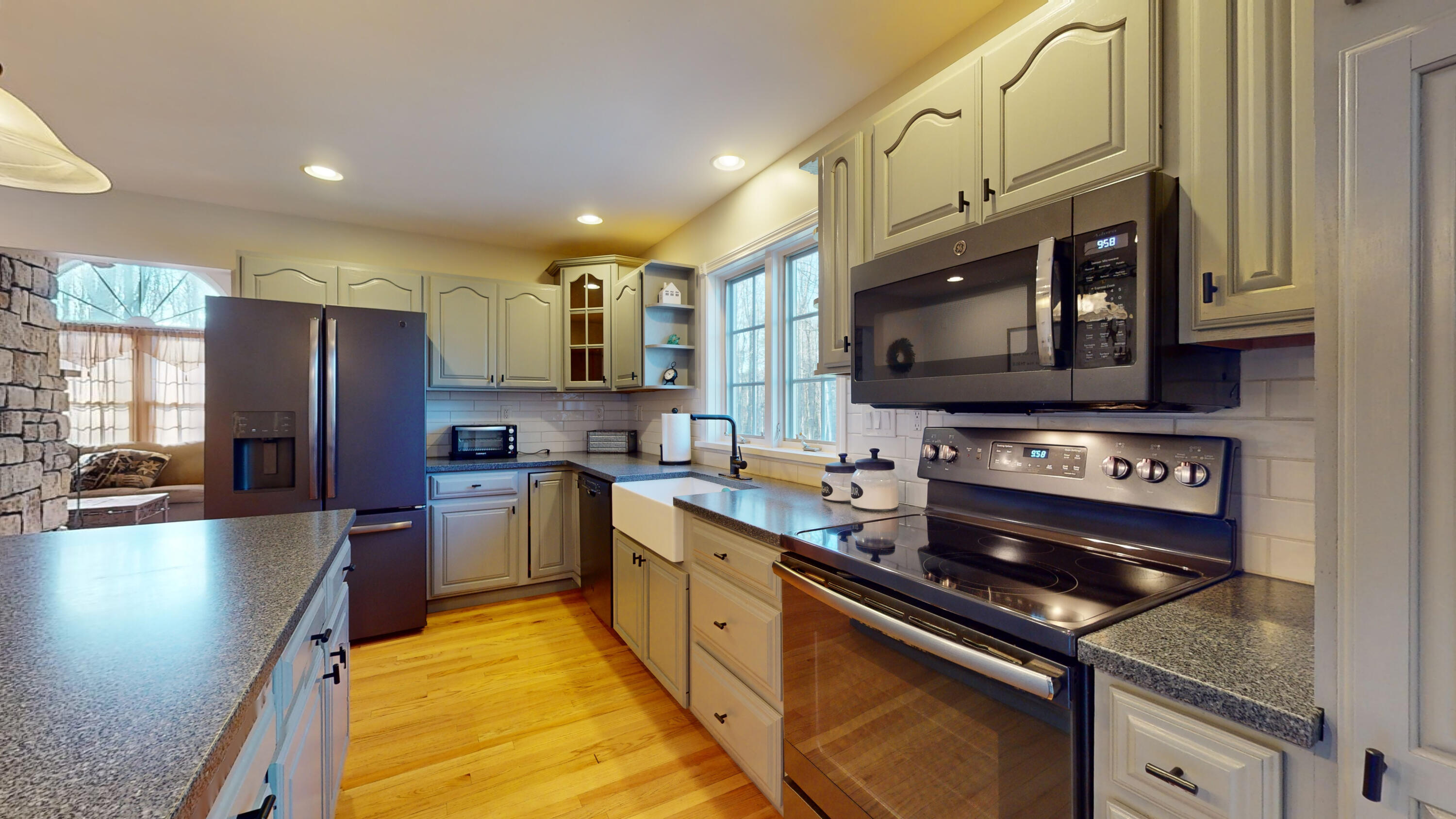 931 Old Danville Road Auburn, ME 04210 - Photo 15 of 79 931-Old-Danville-Rd-Auburn-ME-04210-1121