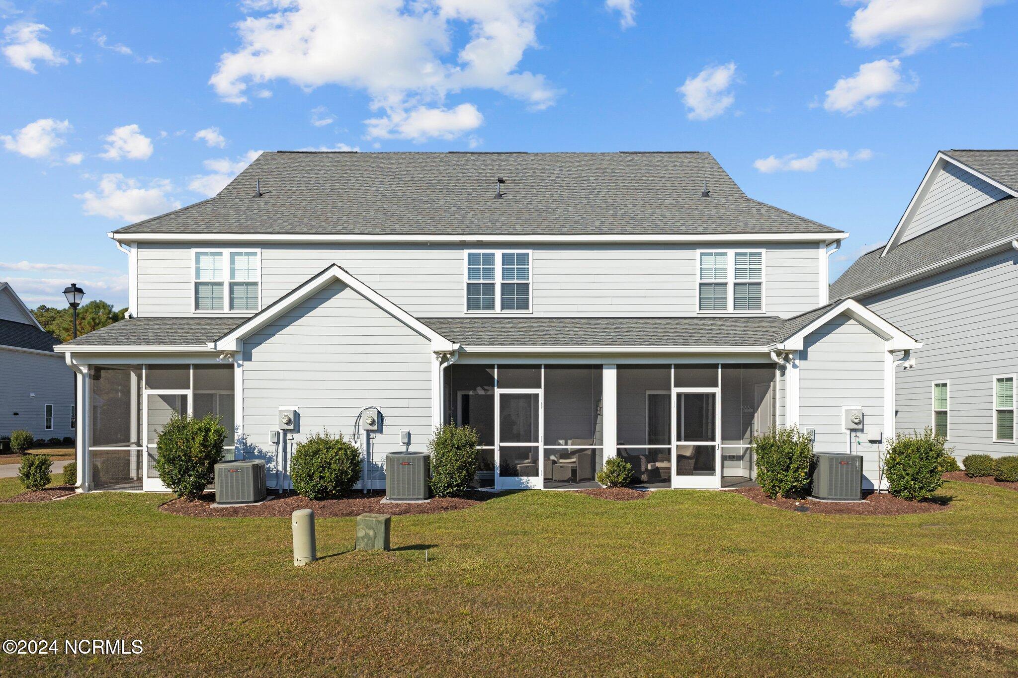 175 Old Murdoch Road, Unit 703 Morehead City, NC 28570 - Photo 31 of 39 Rear view
