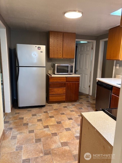 2399 Southeast Sedgwick Road Port Orchard, WA 98366 - Photo 21 of 39 Gallery Image 21