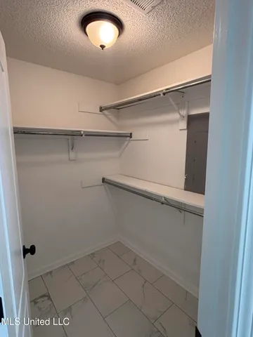 $374,900 | 1705 Cedar Lake Cove, Hernando, MS 38632