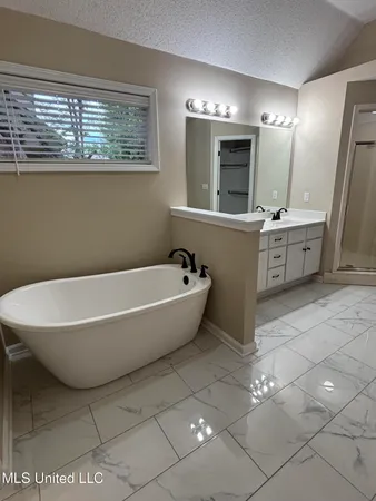 $374,900 | 1705 Cedar Lake Cove, Hernando, MS 38632