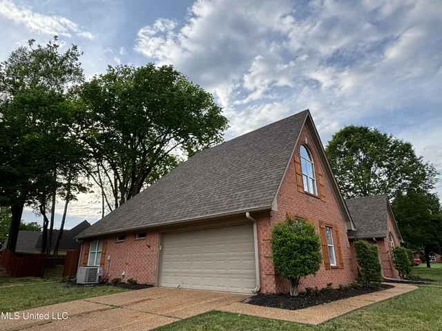 $374,900 | 1705 Cedar Lake Cove, Hernando, MS 38632