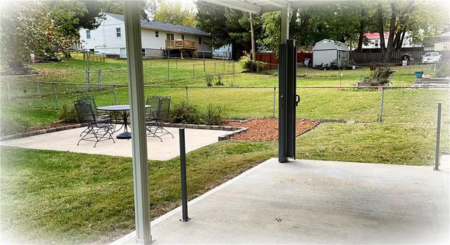 $225,000 | 1711 Seneca Street, Leavenworth, KS 66048