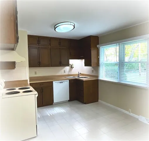 $225,000 | 1711 Seneca Street, Leavenworth, KS 66048