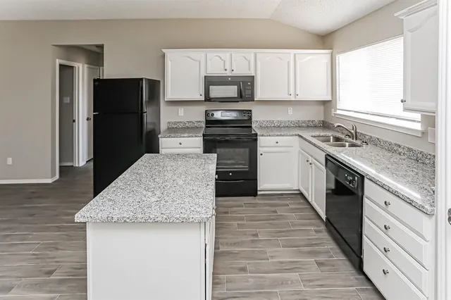 $2,140 | 6736 Bighorn Ridge, Arlington, TX 76002