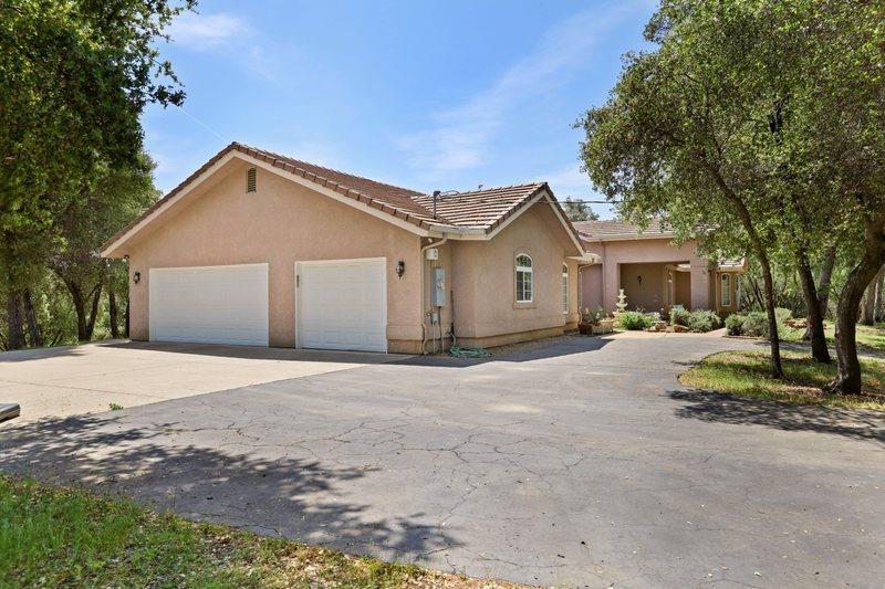 31419 Wyle Ranch Road North Fork, CA 93643 - Photo 2 of 51 Gallery Image 2