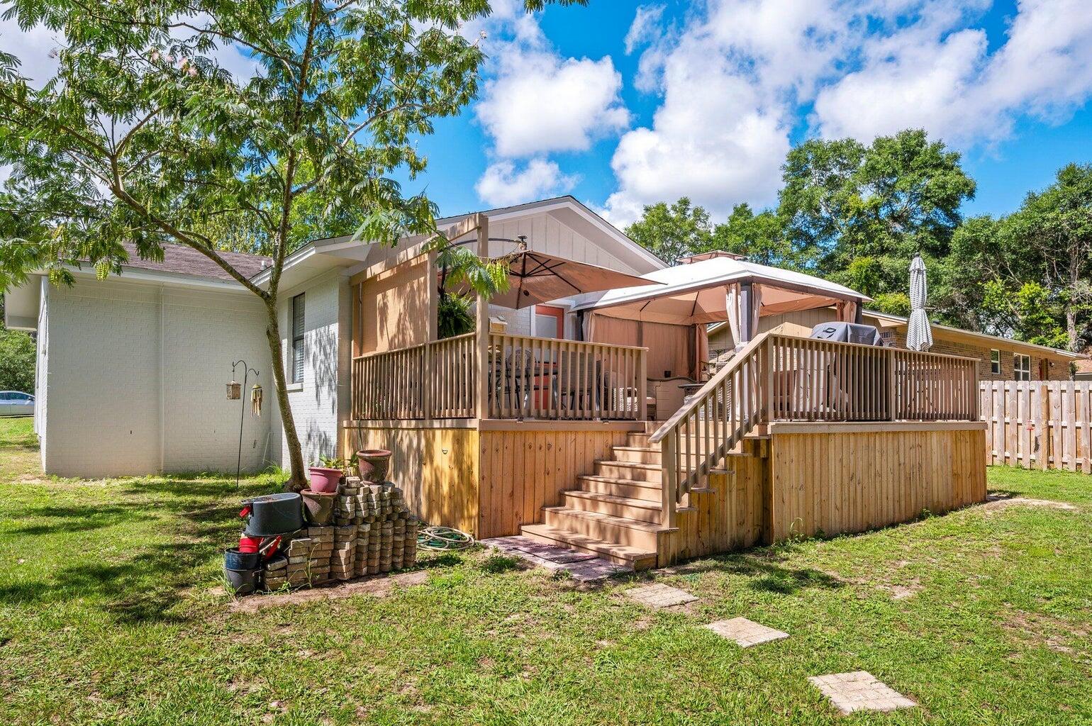 2913 Aplin Road Crestview, FL 32539 - Photo 12 of 14 APLIN BACK PATIO