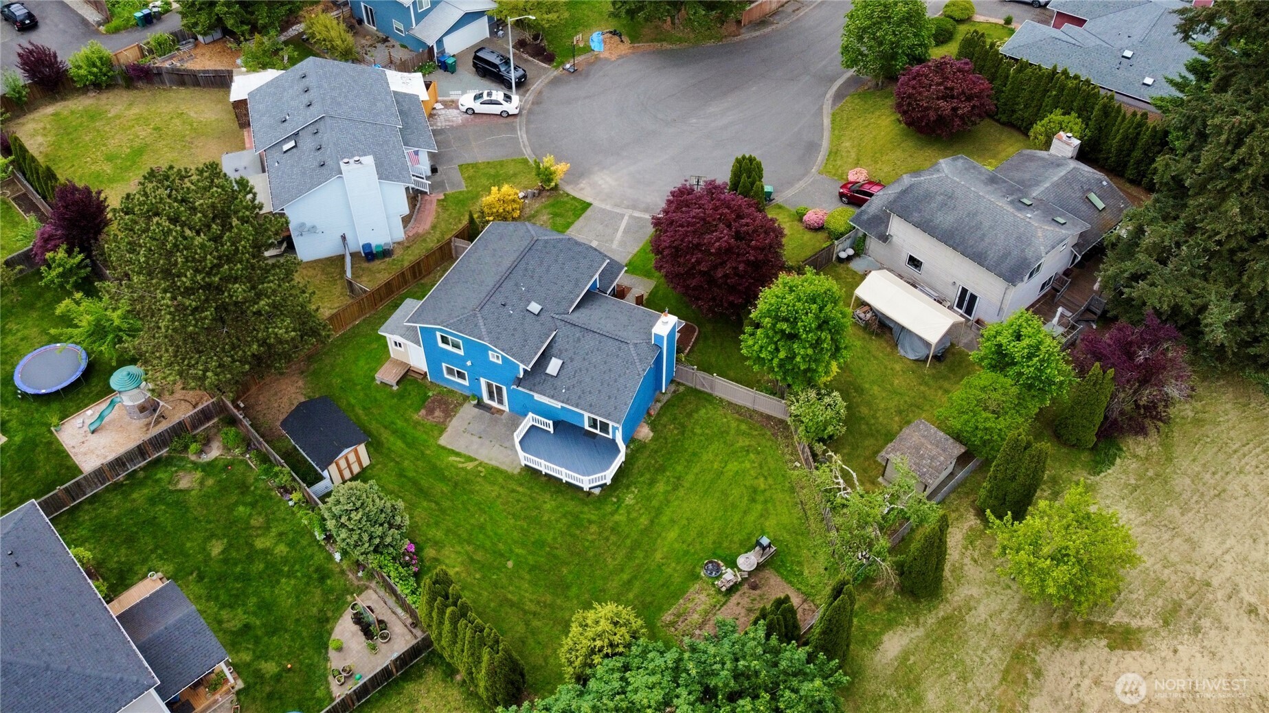 2 199th Place Southeast Bothell, WA 98012 - Photo 29 of 30 an aerial view of multiple houses with yard