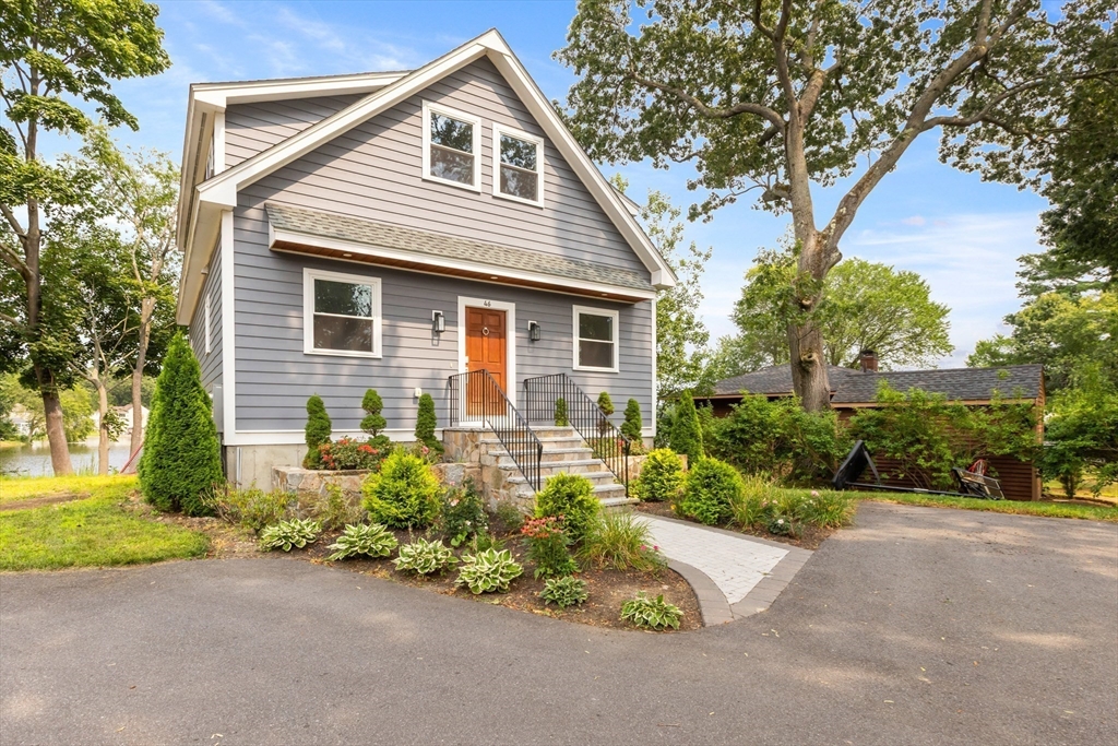 46 Crescent Avenue Lynnfield, MA 01940 - Photo 3 of 16 a front view of house with yard and green space