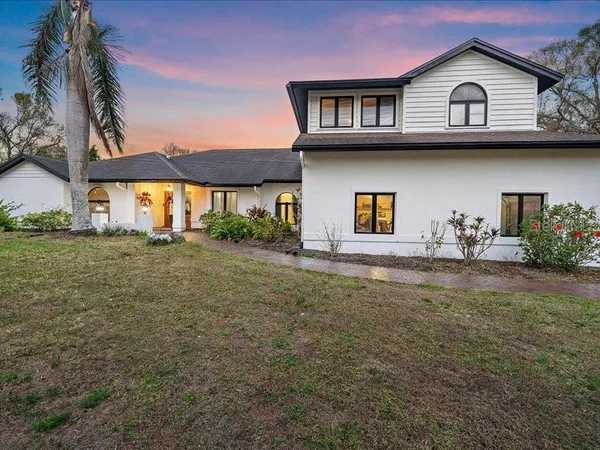 $1,379,000 | 4588 Baycedar Lane, Sarasota, FL 34241