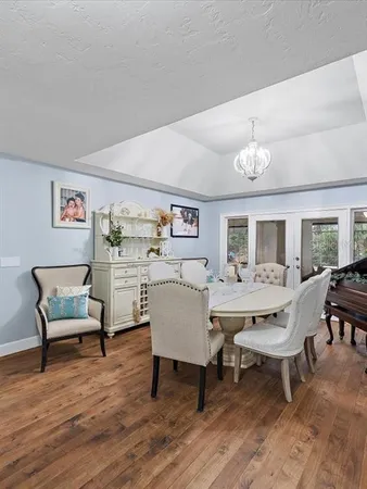 $1,379,000 | 4588 Baycedar Lane, Sarasota, FL 34241
