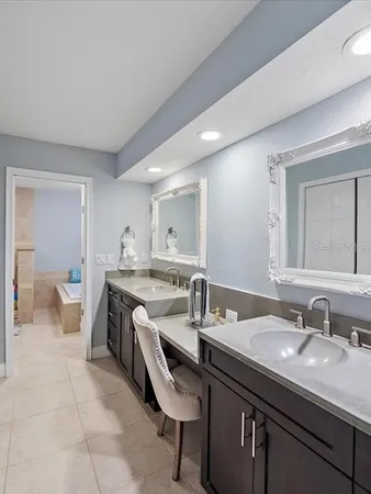 $1,379,000 | 4588 Baycedar Lane, Sarasota, FL 34241