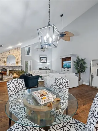 $1,379,000 | 4588 Baycedar Lane, Sarasota, FL 34241