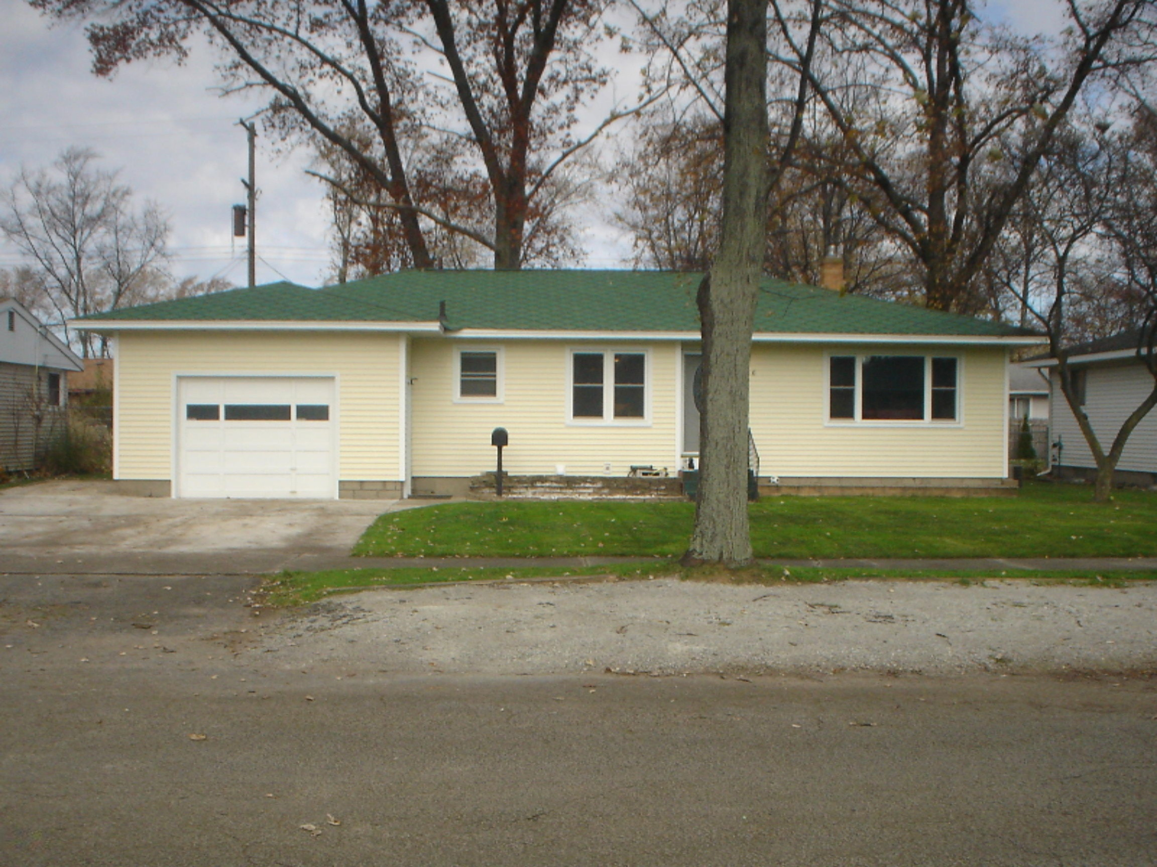 1456 Princeton Road Muskegon, MI 49441 - Photo 1 of 33 1456 Princeton Rd Front Exterior