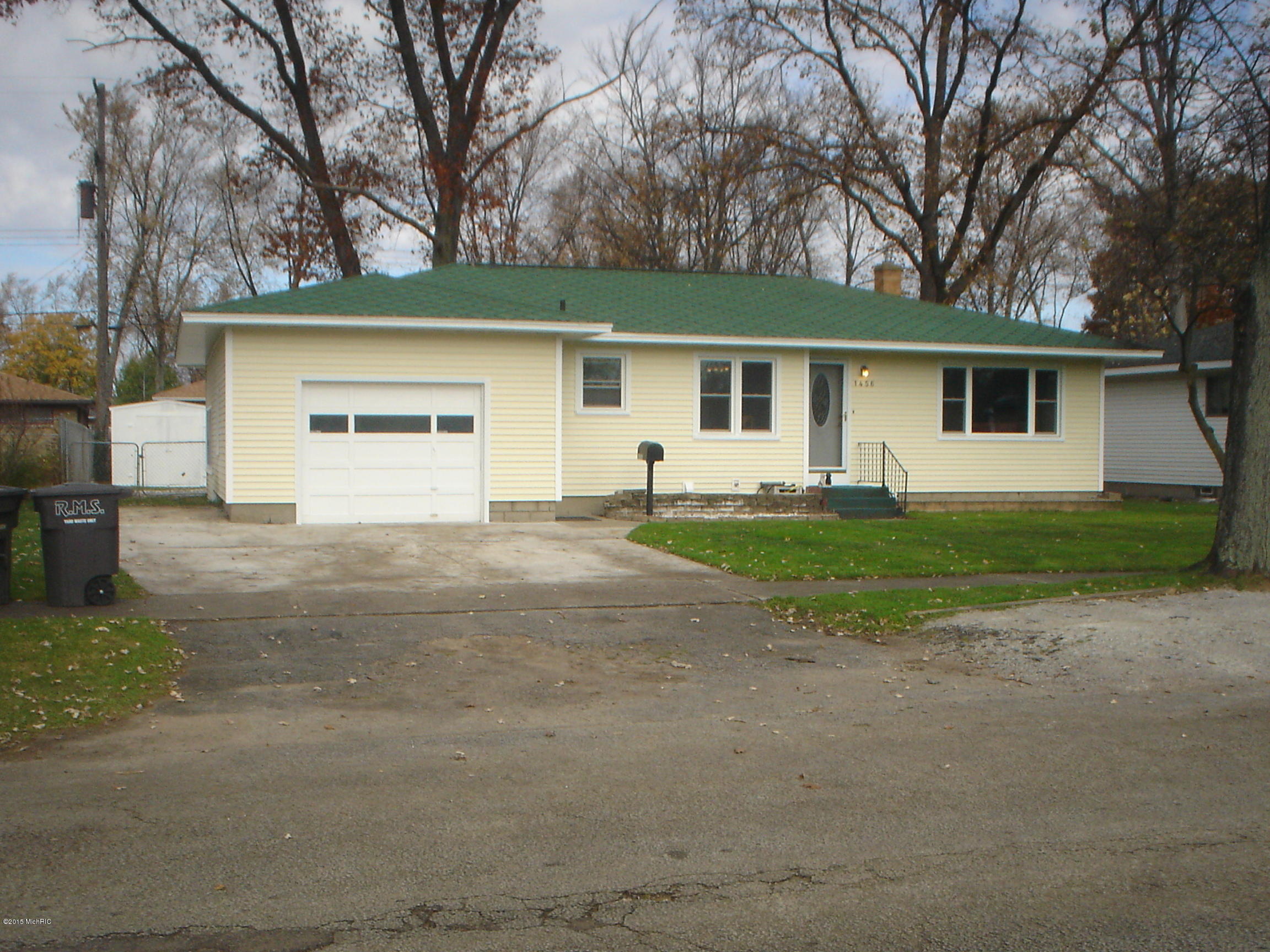 1456 Princeton Road Muskegon, MI 49441 - Photo 26 of 33 Front Exterior /Street View