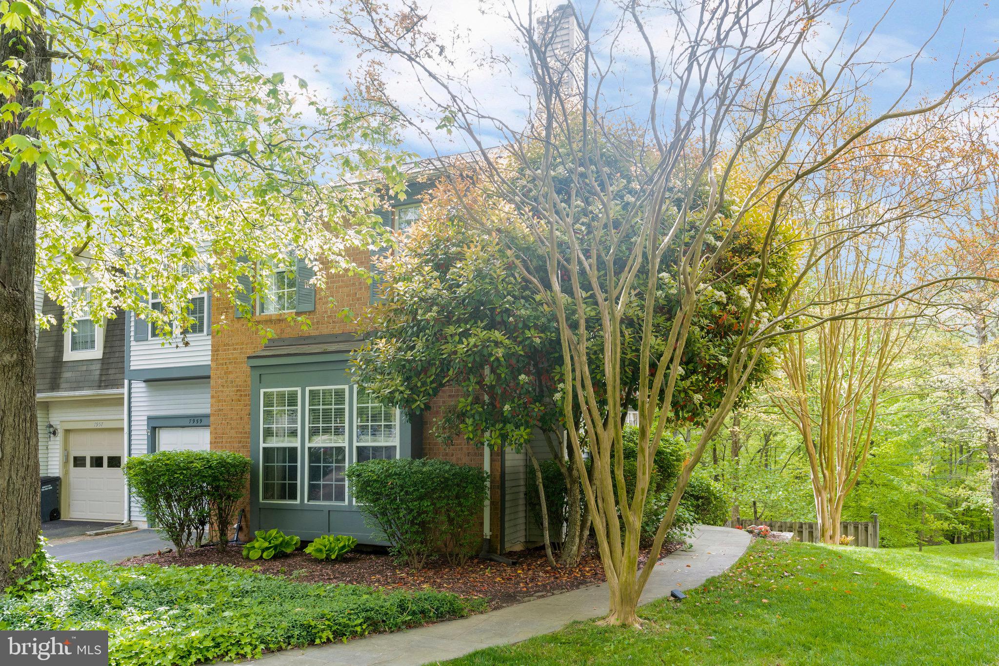 7959 Gambrill Court Springfield, VA 22153 - Photo 2 of 44 Gallery Image 2