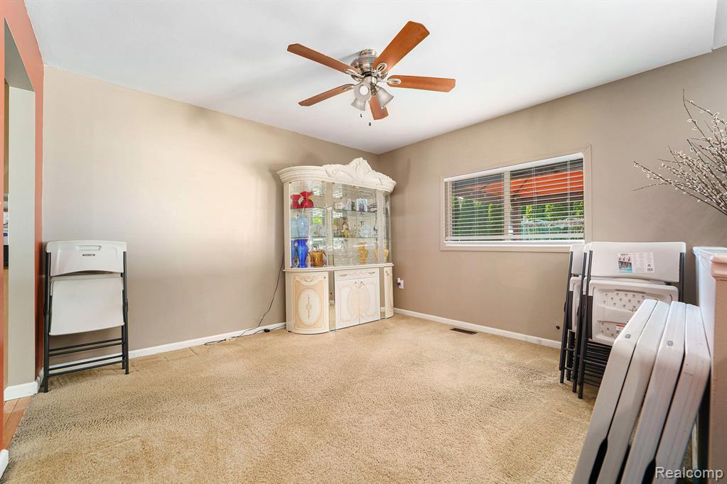 33521 Curtis Road Livonia, MI 48152 - Photo 13 of 33