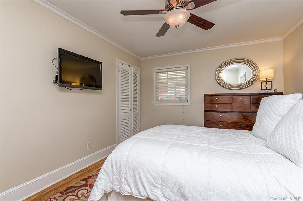 915 Burnley Road Charlotte, NC 28210 - Photo 15 of 24 Gallery Image 15