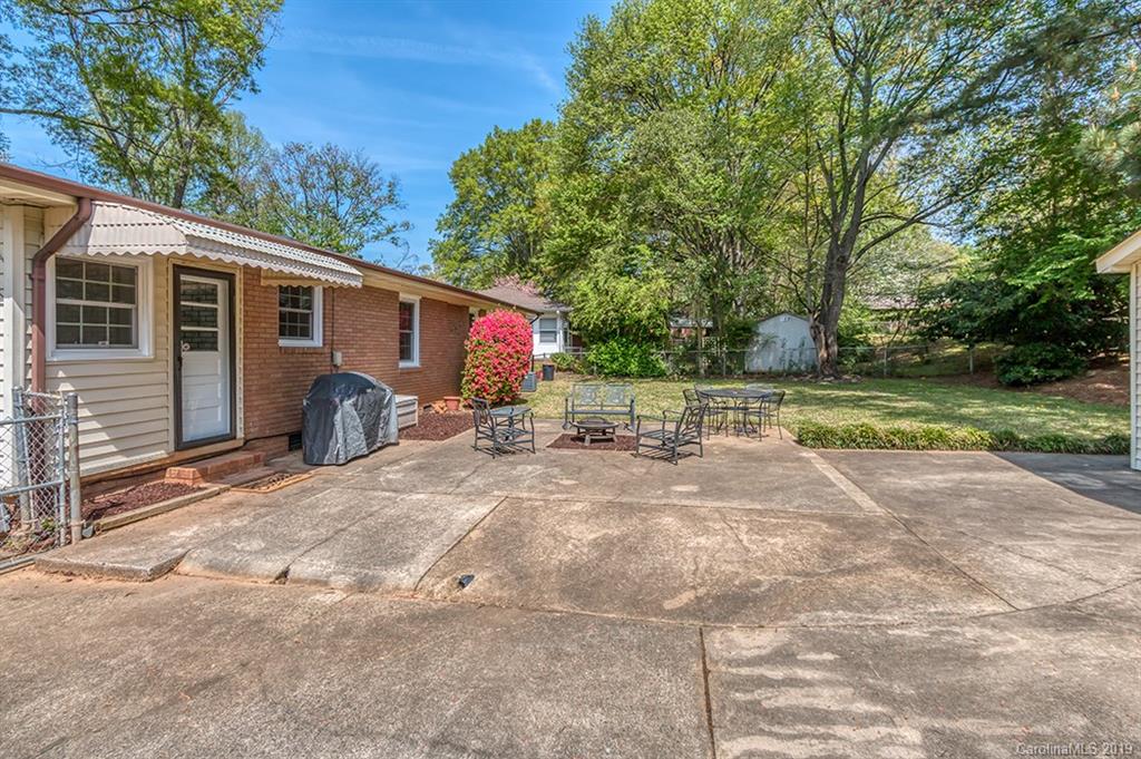 915 Burnley Road Charlotte, NC 28210 - Photo 23 of 24 Gallery Image 23