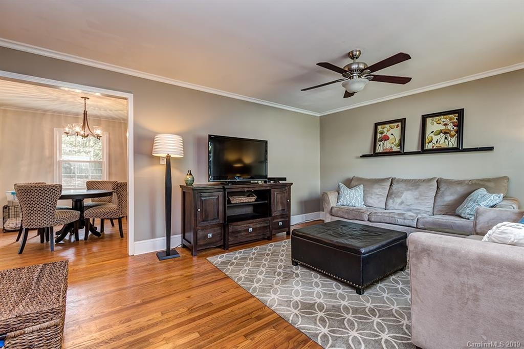 915 Burnley Road Charlotte, NC 28210 - Photo 4 of 24 Gallery Image 4