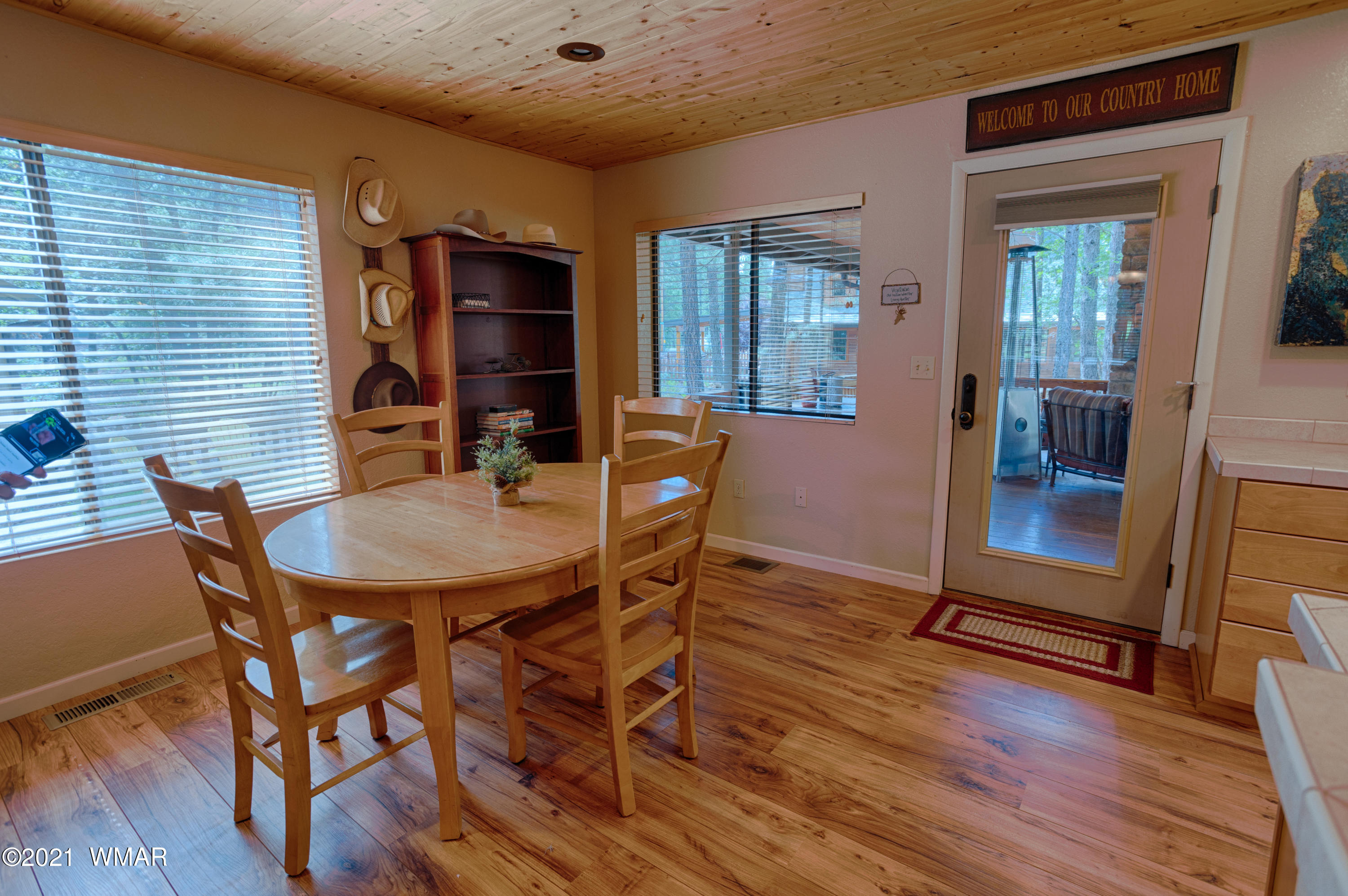 6940 Geronimo Road Pinetop, AZ 85935 - Photo 8 of 19
