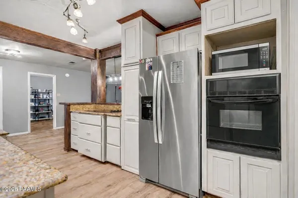 $215,000 | 1016 Meadowbrook Street, Deridder, LA 70634