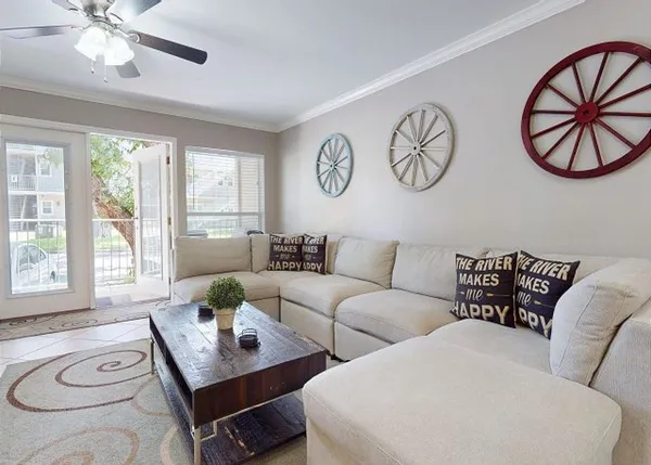 $350,000 | 730 East Mather Street, Unit L101, New Braunfels, TX 78130