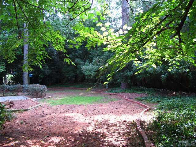 5213 Edgewood Road Raleigh, NC 27609 - Photo 14 of 15