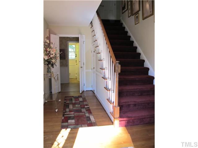 5213 Edgewood Road Raleigh, NC 27609 - Photo 2 of 15