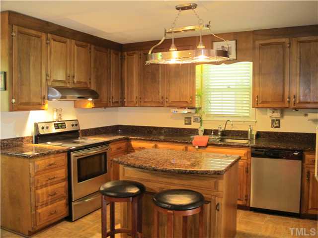 5213 Edgewood Road Raleigh, NC 27609 - Photo 5 of 15