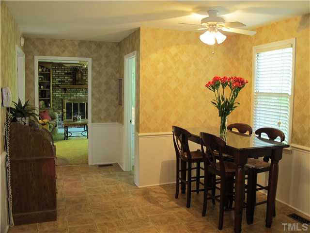 5213 Edgewood Road Raleigh, NC 27609 - Photo 6 of 15