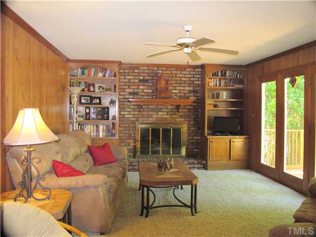 5213 Edgewood Road Raleigh, NC 27609 - Photo 7 of 15