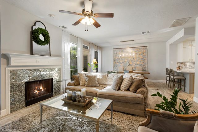 $340,000 | 74 Valley Oaks Circle, The Woodlands, TX 77382