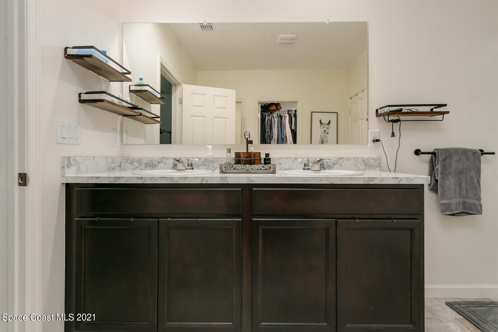 1711 Saxton Road Cocoa, FL 32926 - Photo 11 of 19 14_1711Sexton207_mls